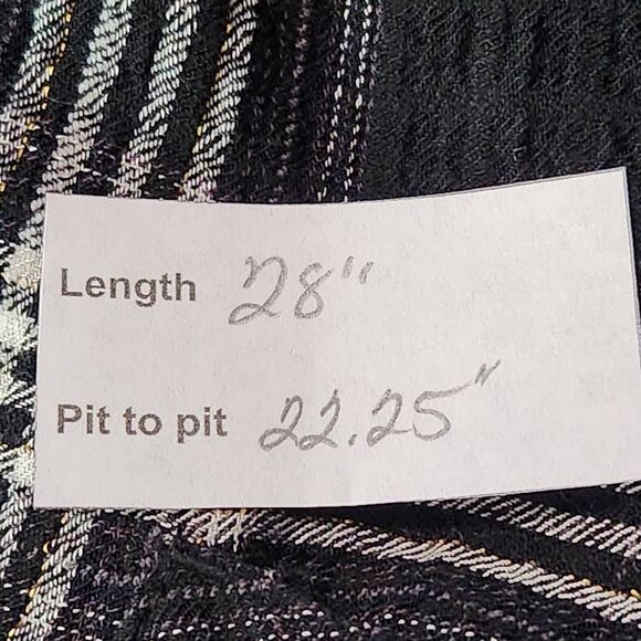 Good Hart Black and White Plaid Button Down Tunic Shirt Size Small - Picture 9 of 9